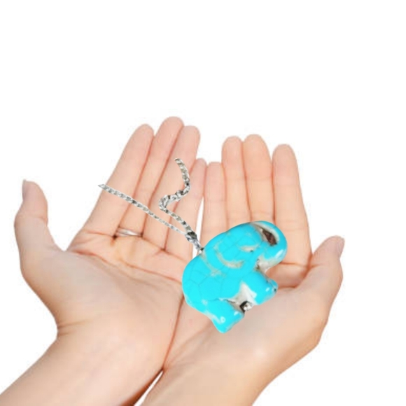 .Turquoise Elephant with Silver Necklace. NWOT - Picture 2 of 5